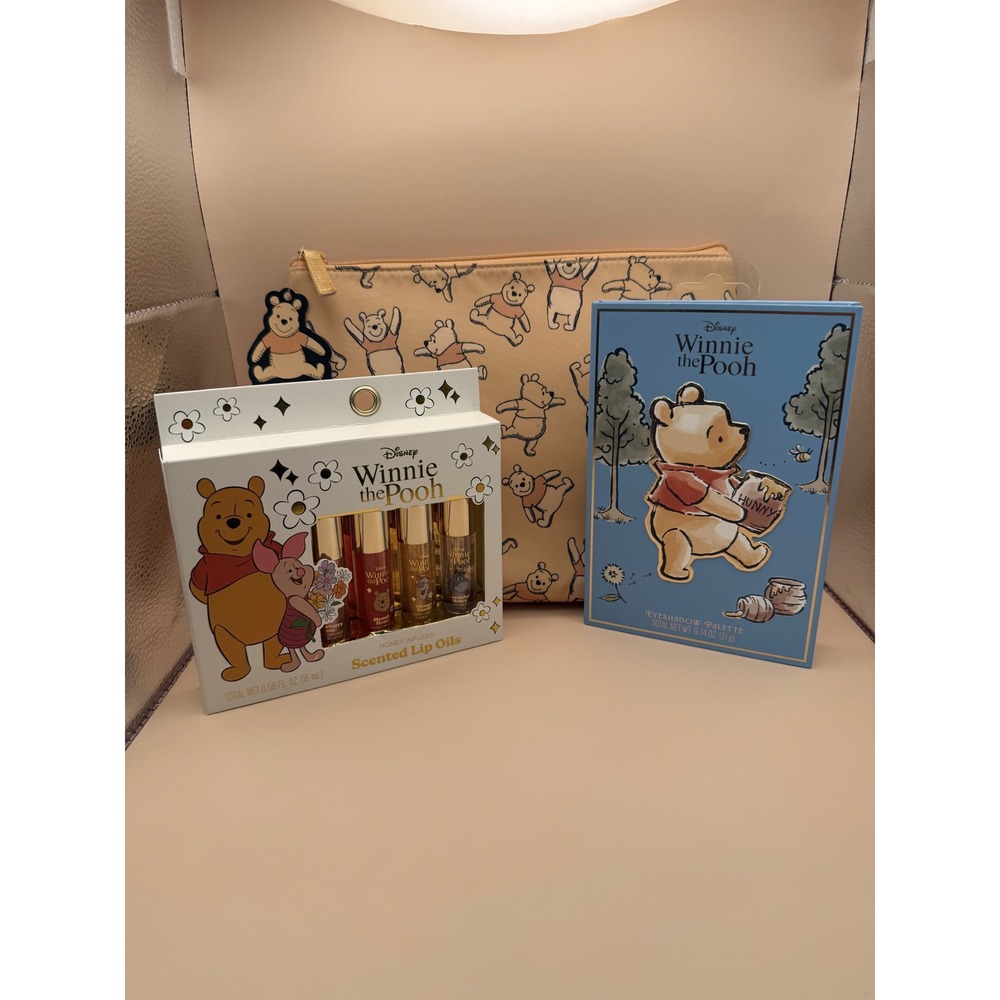 Disney Winnie the Pooh Taste Beauty Eyeshadow Palette Lip Oil Cosmetic Bag Set